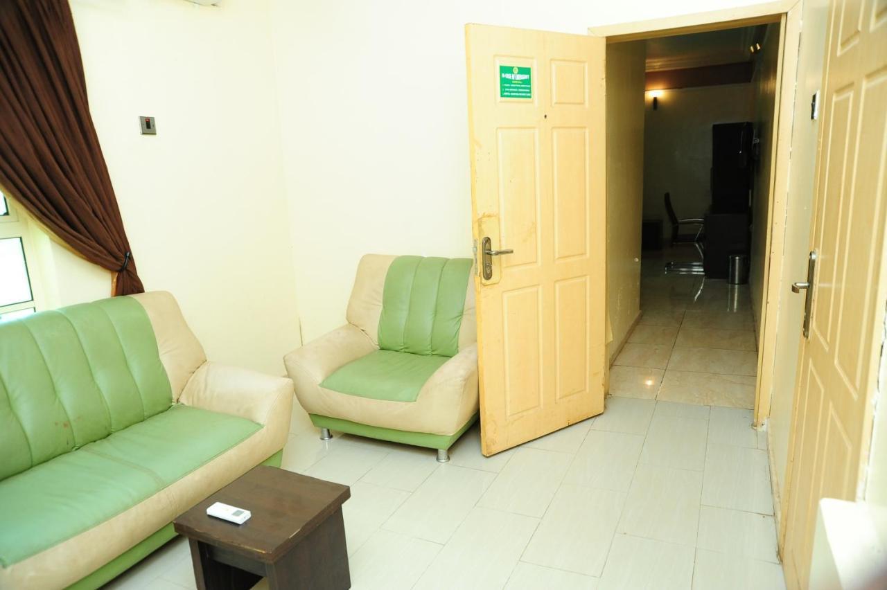 Richton Hotel And Suites Abeokuta Phòng bức ảnh